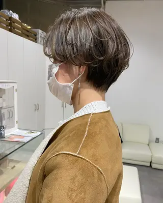 ミディアム カラー giinii所属・横浜縮毛矯正 ☆渋谷良太のヘアスタイル