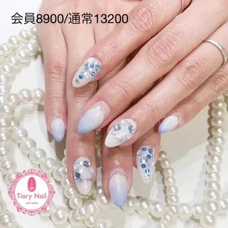ネイル 💗🪽Tiary Nail🪽💗のネイルデザイン