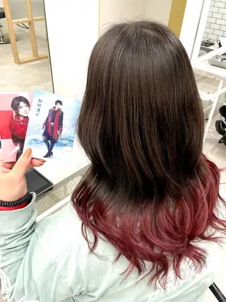 セミロング カラー 推しカラー美容師 Yukino🌈のヘアスタイル