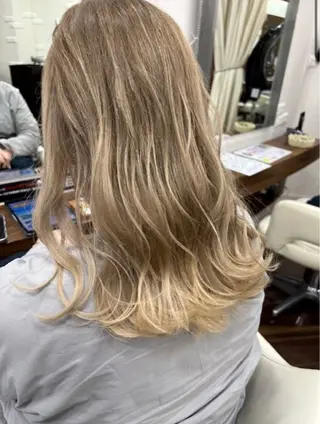 ロング 小林 政宗のヘアスタイル