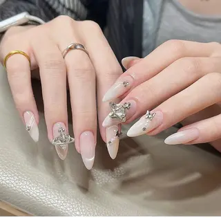 ネイル Lyna 池袋のネイルデザイン