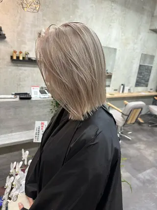 ショート カラー epi エピのヘアスタイル