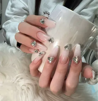 ネイル ＆ME アンドミーのネイルデザイン