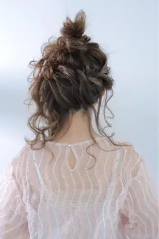 ヘアアレンジ 指名支持率NO.1 スタイリストのヘアスタイル