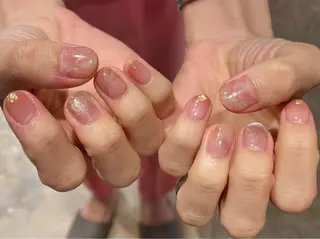 ネイル biene 鴨下愛美のネイルデザイン