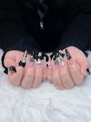 ネイル Julli NailStudioのネイルデザイン