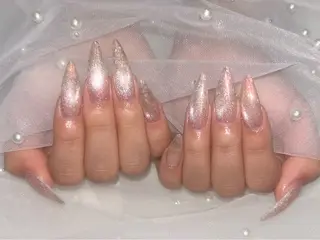 ネイル Fam-er赤坂店所属・Fam-er Akiのネイルデザイン