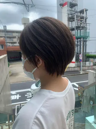 ショート カラー ヘアアレンジ 透け感✨ダメージレス カラーHana🤍のヘアスタイル