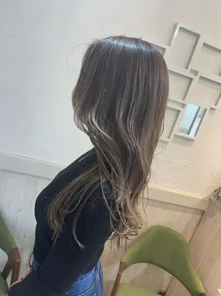 ロング カラー エクリ麻布十番店所属・髪質改善/ 縮毛矯正/相原聡のヘアスタイル