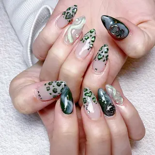ネイル 🌈Yun nail hyejin💋のネイルデザイン