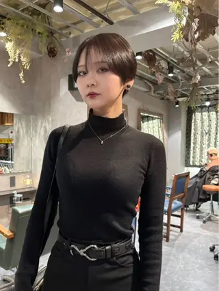 ショート Ravens 髪質改善のヘアスタイル