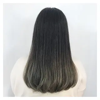 ロング eon 八王子所属・癖毛、多毛の方歓迎 三浦 麻衣のヘアスタイル