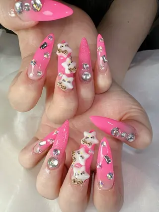 ネイル うにゃねいる🌷 Mayaのネイルデザイン