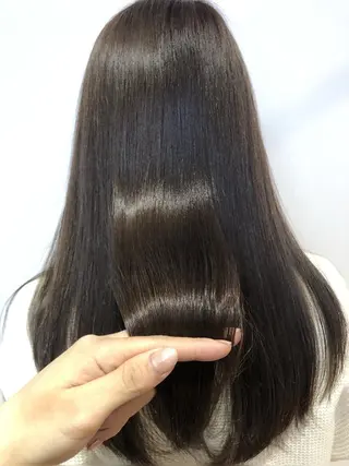 ロング カラー 青野 文香のヘアスタイル