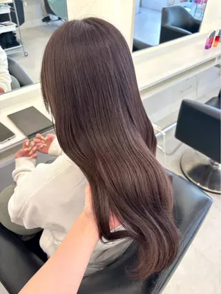 ロング カラー ParveMix 岡本えりかのヘアスタイル