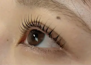 マツエク・マツパ 𝐞𝐢𝐠𝐡𝐭 🤍𝐑𝐄𝐈のマツエク・マツパデザイン