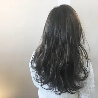 ロング 河野 薫のヘアスタイル