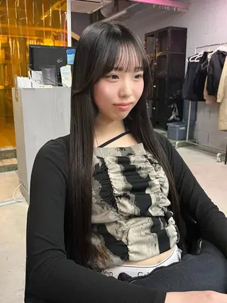 ロング col sapporo所属・あざと可愛い💓 盛れる顔まわり/uiのヘアスタイル