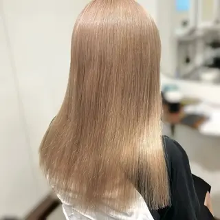 ミディアム 坂本 璃里杏のヘアスタイル