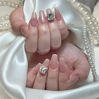 ネイル RAFFINE 月🦋🩵のネイルデザイン