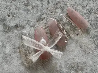 ネイル 黒須莉奈 IRYのネイルデザイン