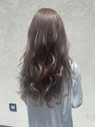 ロング カラー 渡辺 瑠美のヘアスタイル