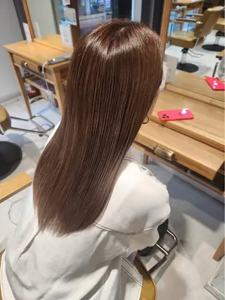 セミロング カラー 柳樂 響のヘアスタイル