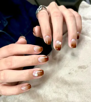 ネイル nailroom HARU.のネイルデザイン
