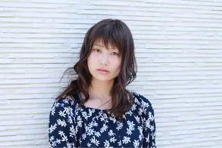 ミディアム 森 海のヘアスタイル