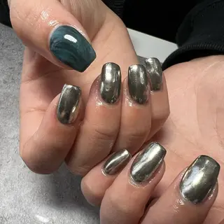 ミディアム ネイル nail salon émuのネイルデザイン