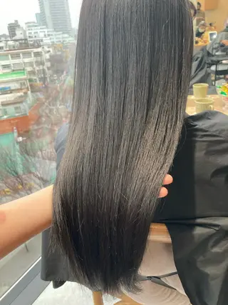 ロング ✨色持ちの良い艶 カラー✨蟹江真世のヘアスタイル