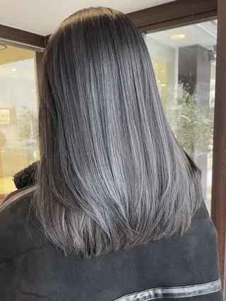 カラー 齋藤 菜々未のヘアスタイル