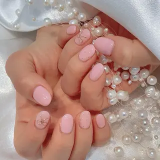 ネイル RAFFINE 月🦋🩵のネイルデザイン