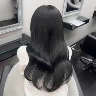 ロング カラー BALE所属・祥華(さちか)／透 明感カラー／髪質改善のヘアスタイル