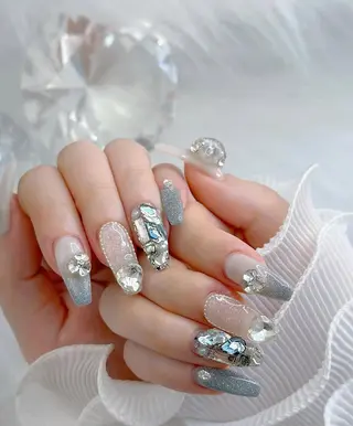 ネイル Lina nail所属・Lunaa 池袋のネイルデザイン