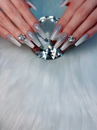 ネイル salon de belnetta所属・kayo 💅のネイルデザイン