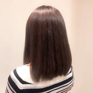 ミディアム カラー 森 邑奈のヘアスタイル