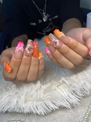 ネイル femme💫 CARINAのネイルデザイン