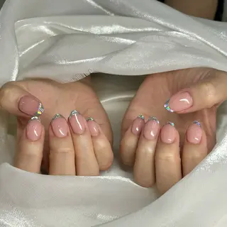 ネイル CeCe Garden所属・CeCeGarden ✨️キラキラワンホンのネイルデザイン