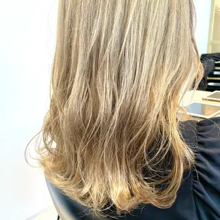 セミロング ウサミ/髪質改善 酸性ストレート🌈のヘアスタイル