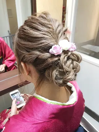 セミロング ヘアアレンジ 佐藤 美紅のヘアスタイル