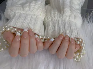 ネイル ネイルサロンAiri 長さ出し·シンプルのネイルデザイン