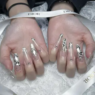 ネイル miku 🦋nailのネイルデザイン