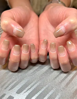 ネイル To Me nail&eyelash所属・To me nail 新宿hiraiのネイルデザイン