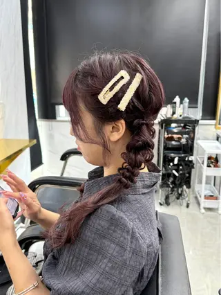 ロング ヘアアレンジ エクステ🩵ブリーチ 韓国ヘア🩵KAEのヘアスタイル