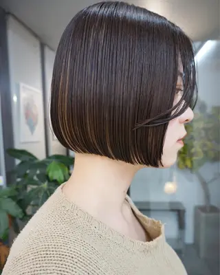 ショート ハイトーン/ ボブ/KAIのヘアスタイル