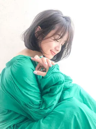 ショート カラー ヘアアレンジ ミニボブ/ブリーチ 🌈MISATOのヘアスタイル