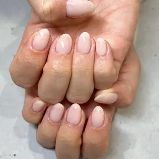 ネイル BEAUTY LINE本厚木店所属・RIKA *のネイルデザイン