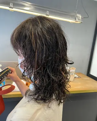 ミディアム 暖色カラー🍊 ボブ🌿顔周りcutのヘアスタイル