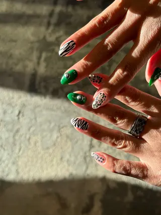 ネイル BRAIDZY HOUSE.hair studio所属・吉野 はるかのネイルデザイン